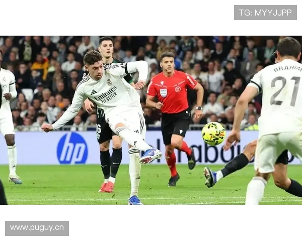 巴尔韦德远射世界波：标志性进攻手段解析