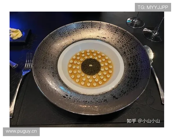 李诗沣训练完直接打车去米其林三星，这自律和享受也太割裂了