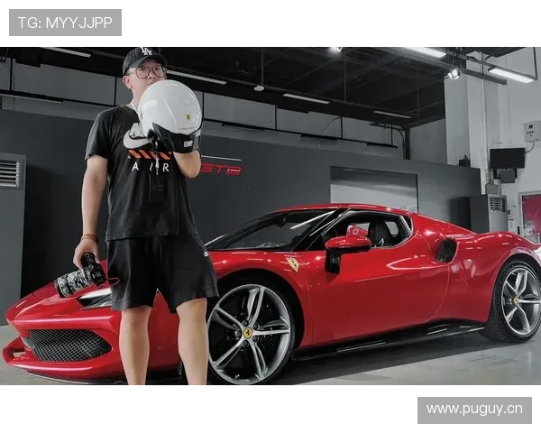 陶菲克当年赢球后直接去提了辆法拉利，教练还在场边数奖金